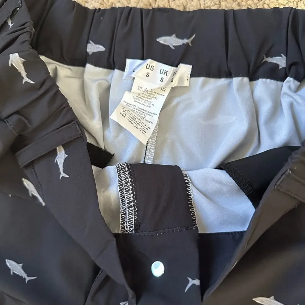 NIP Zeetoo Black Shark Five Pocket Cargo Quick Dry Shorts Size S